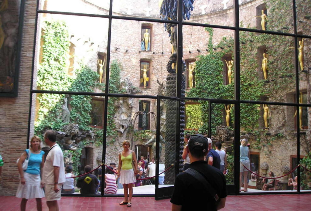 Figueres 9 Figueres