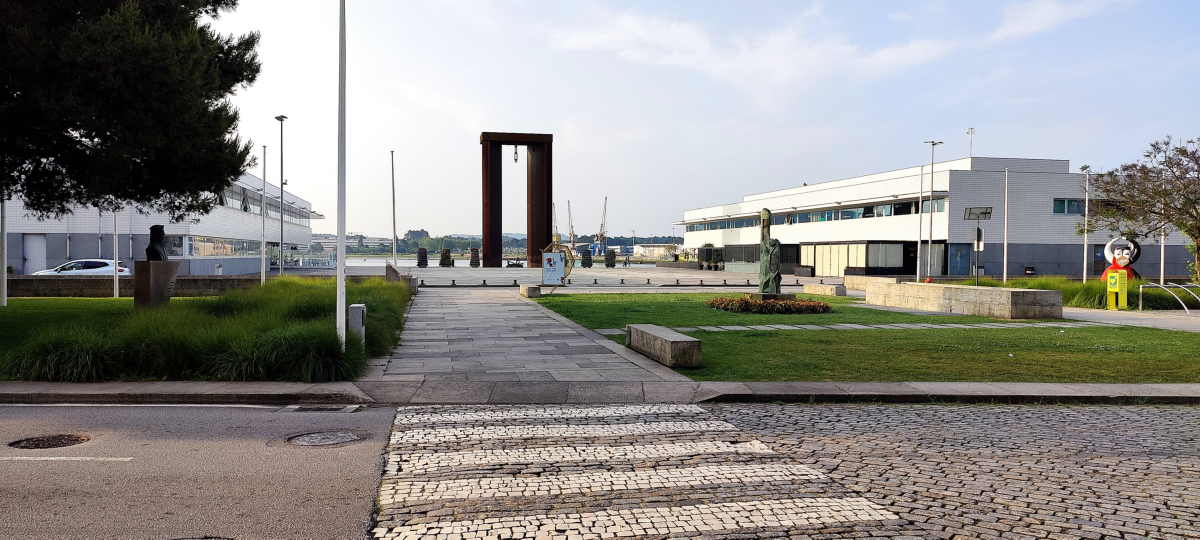 Viana do Castelo 25 Praça da Liberdade