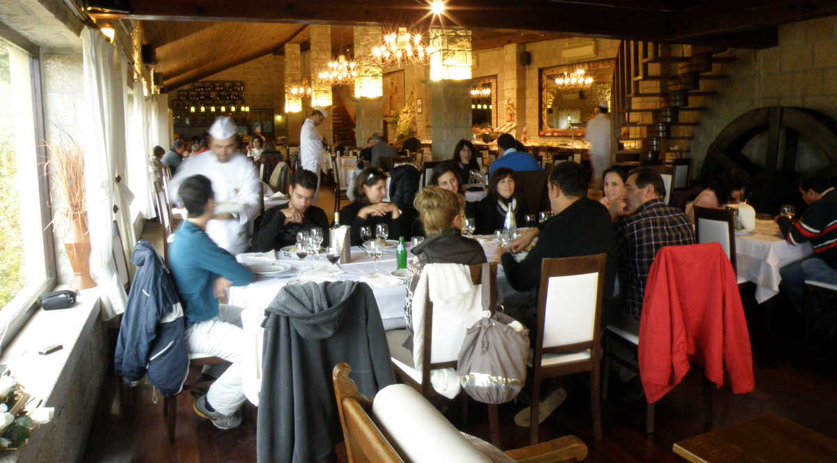 Eat In Seia