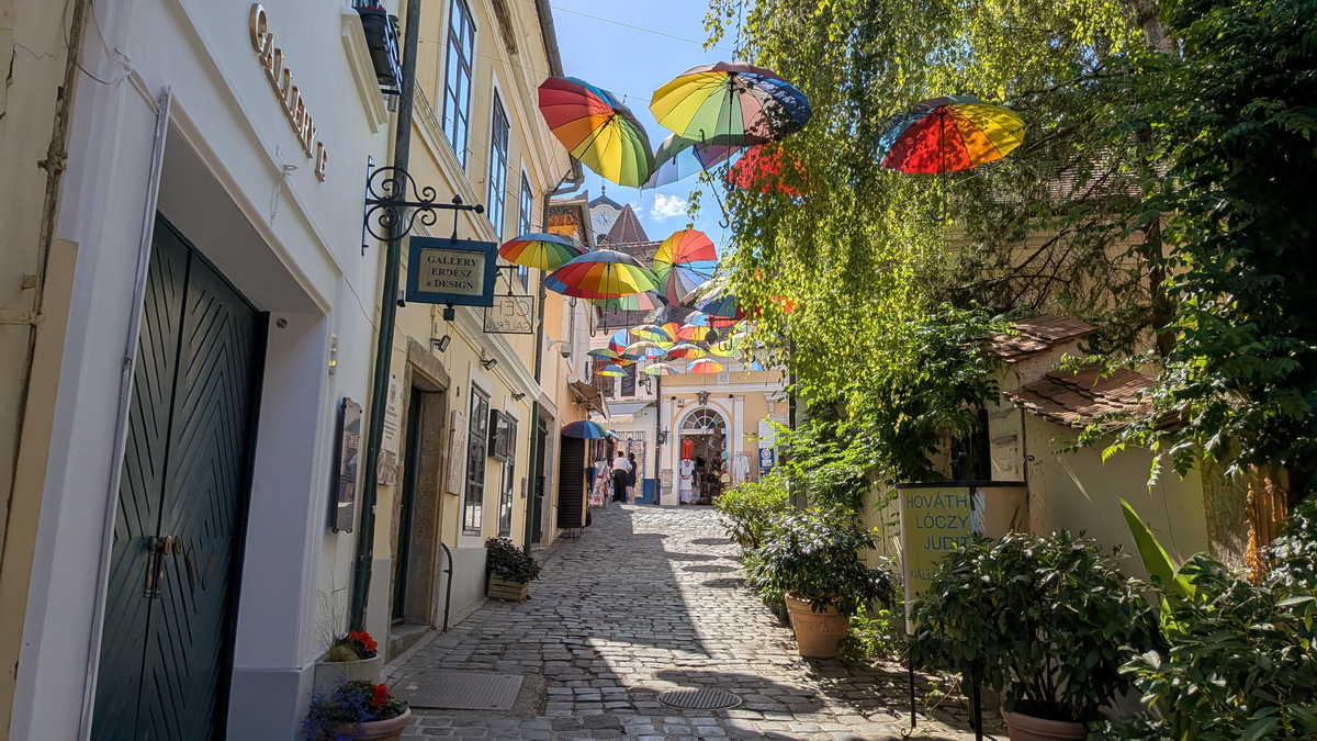Szentendre 11 Pxl 20260608 142530671.Mp